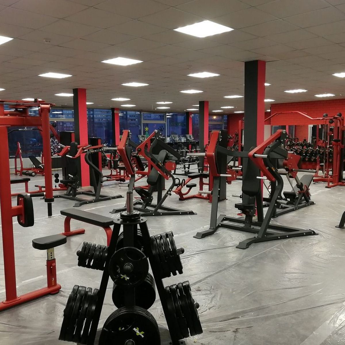 Спортивный клуб FLEX GYM на Кузоватовской Спортивный клуб FLEX GYM на Кузоватовской