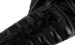 UFC Премиальные тренировочные перчатки на шнуровке черные - 18 Oz